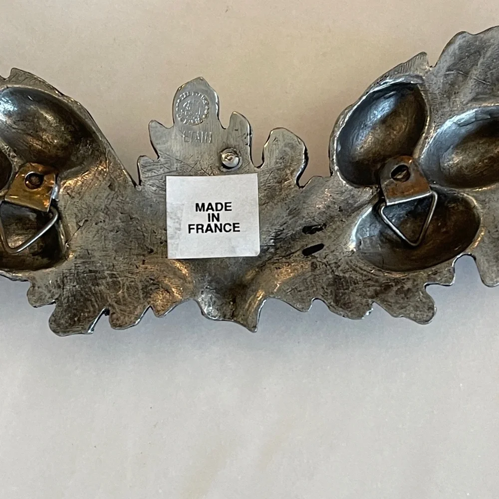 La Matron L’Etain Pewter Acorn Leaf Triple Hook 8